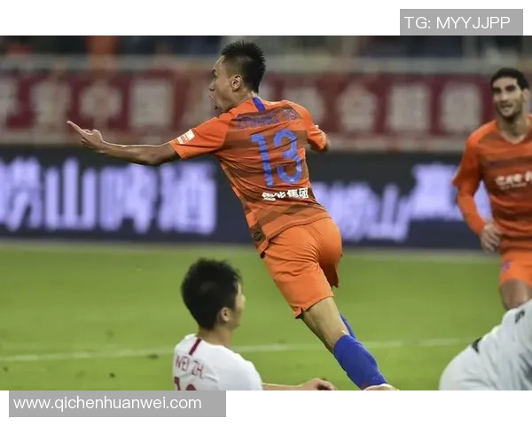 足球纪实：记录上海足球队的突破历程